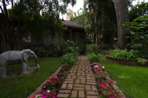 Romantic garden at Bed and breakfast LA, California